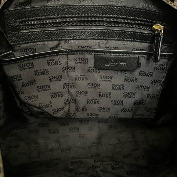 Michael Kors Jet Set Monogram Signature Logo Blk/Beige Shoulder/Satchel Tote Bag - Picture 9 of 12